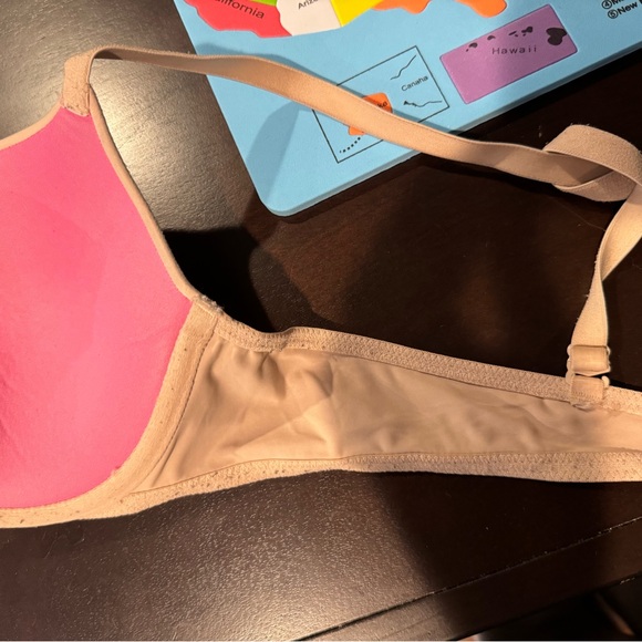 Victoria’s Secret - Push Up Bra - Picture 6 of 7